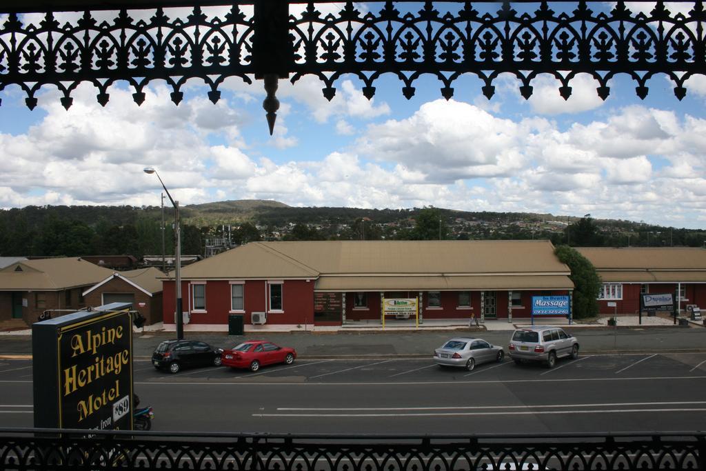 Alpine Heritage Motel Goulburn Exteriör bild