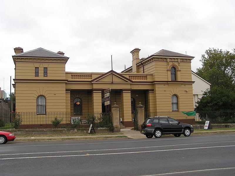 Alpine Heritage Motel Goulburn Exteriör bild
