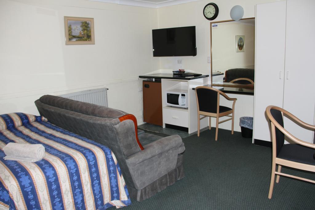 Alpine Heritage Motel Goulburn Exteriör bild