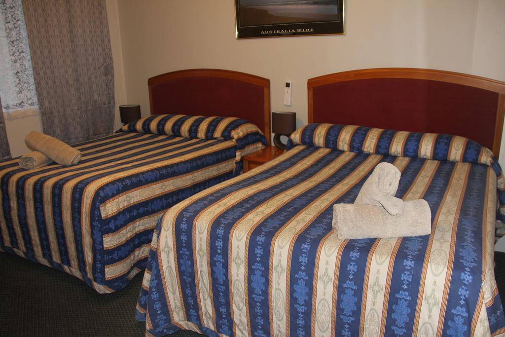 Alpine Heritage Motel Goulburn Exteriör bild